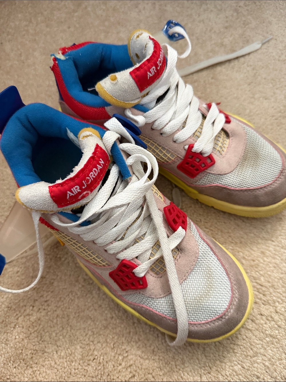 Union LA x Air Jordan 4 Retro sneaker 6.5 Guava Ice